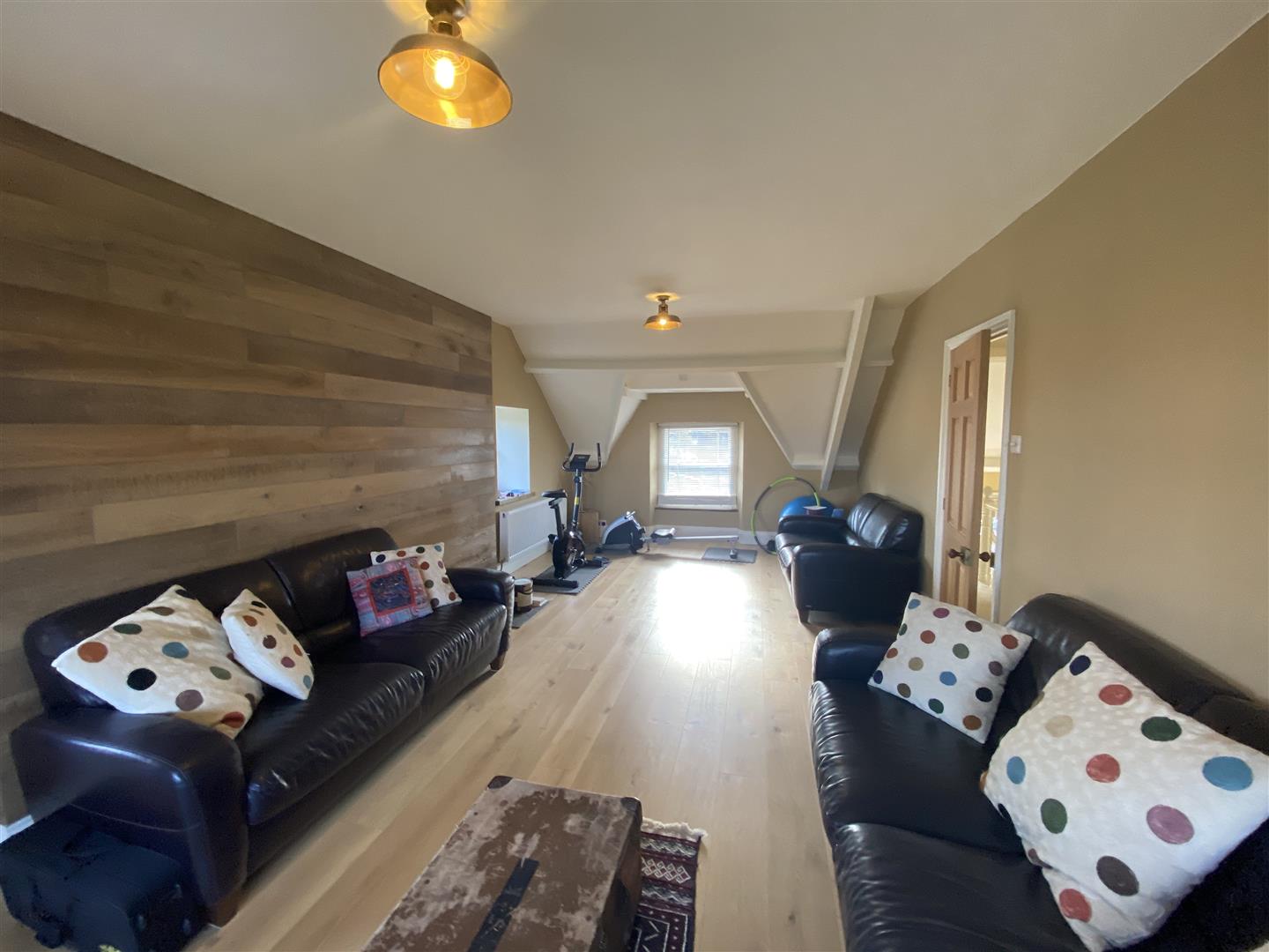 GYM/FAMILY ROOM